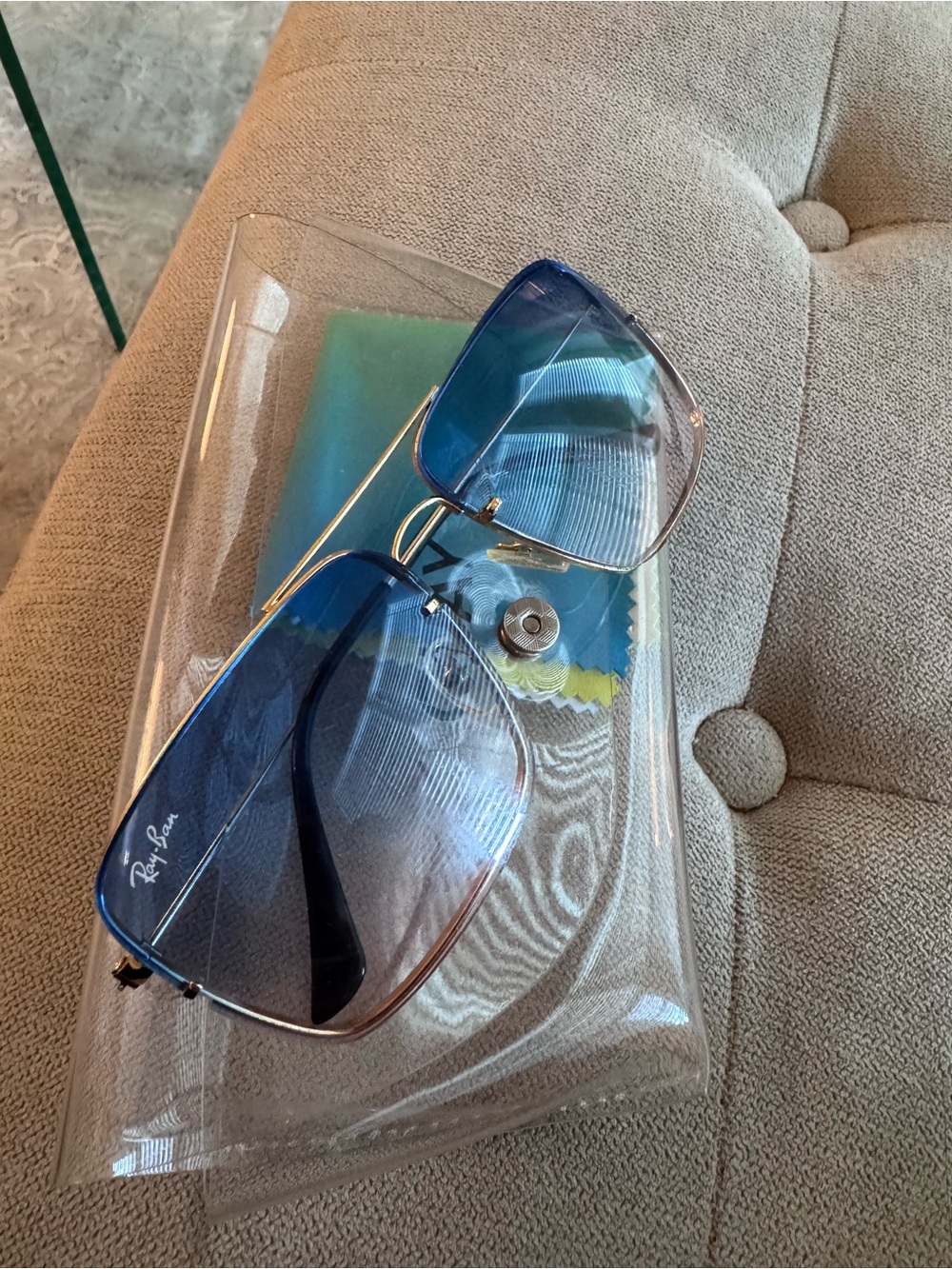 Ray-Ban Blue Gradient Lenses with Gold Frame Sunglasses & Case